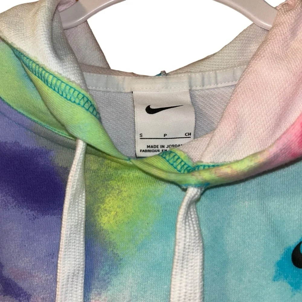Nike Get Fit Tie Dye Training Hoodie Womens Large New DR8155 658 size small S - Picture 4 of 4